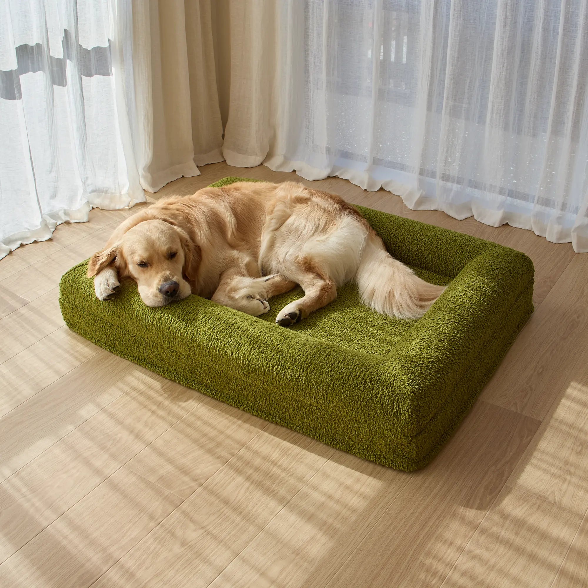 Large Barney Bed with Teddy Cover in Matcha