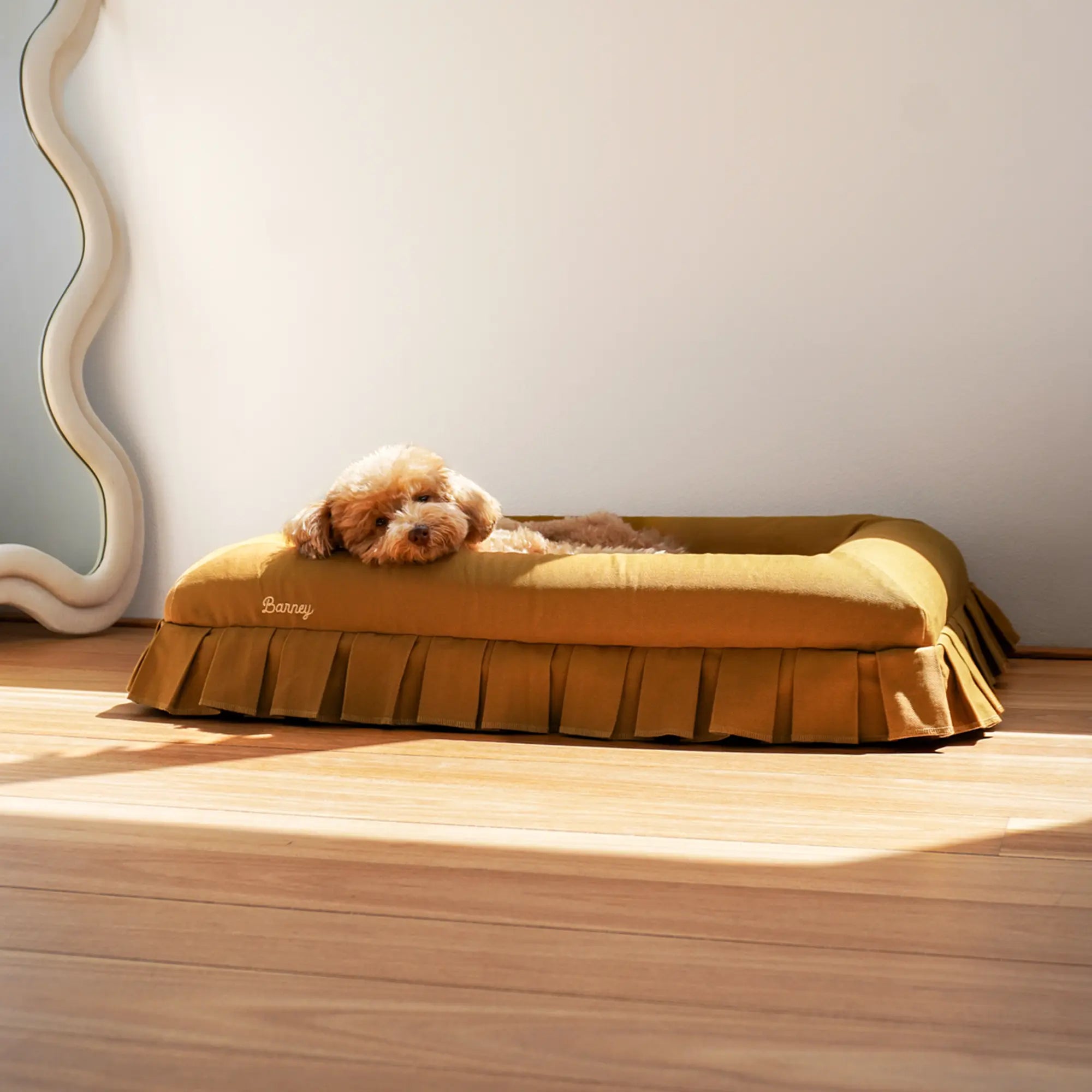 Small Barney Bed in Nostalgia Cover in Toffee