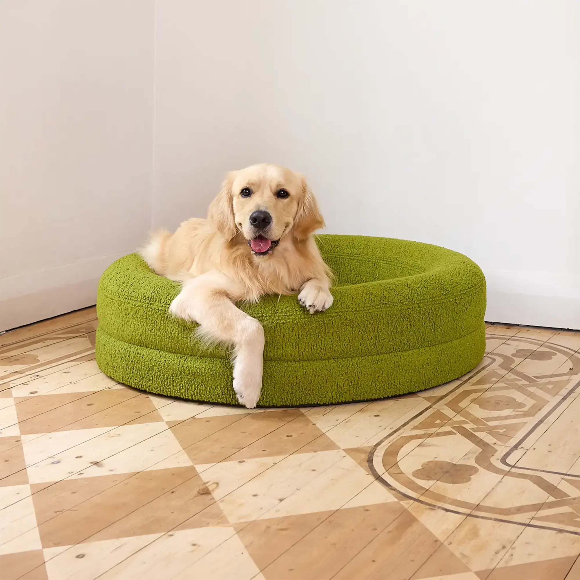 Large BarneyCurl Bed with Teddy Cover in Matcha